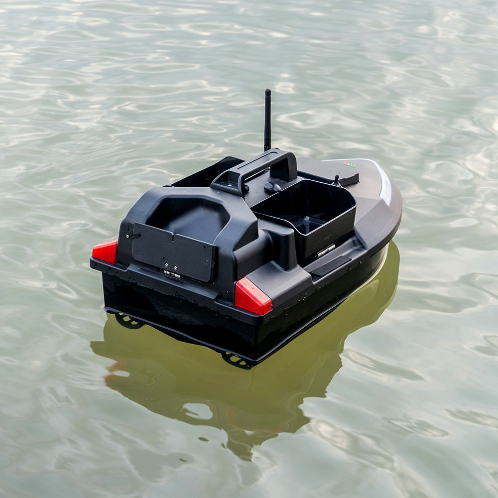 GPS Carp Fishing Bait Boat with 3 Bait Hoppers Speedboat GPS